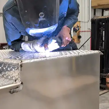 Metal container fabrication